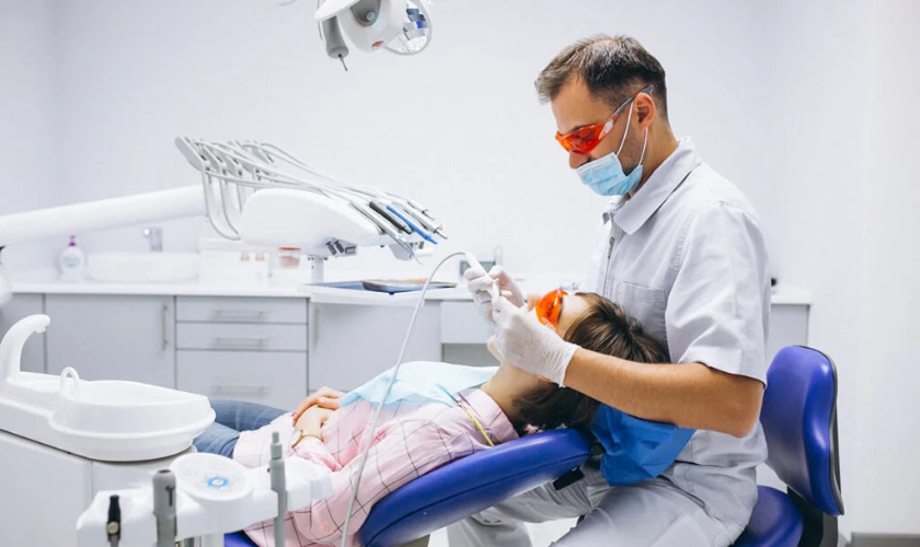 What Expats Wish They Knew About Visiting a Dentist in Dubai