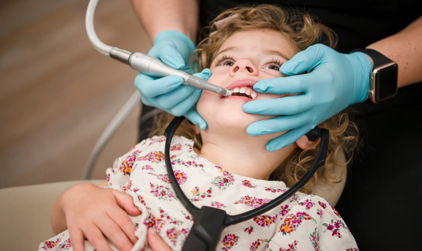 When Should Your Child First Visit a Dentist?
